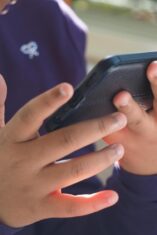 Larangan media sosial anak di bawah 16 tahun