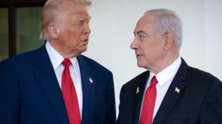 Perubahan Rezim di Iran