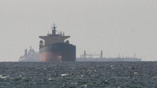 Akses Selat Hormuz