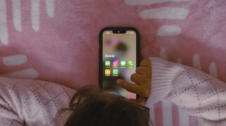 Larangan Media Sosial Anak di Bawah 16 Tahun