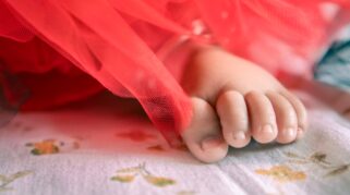 Ibu Jual Anak di Makassar