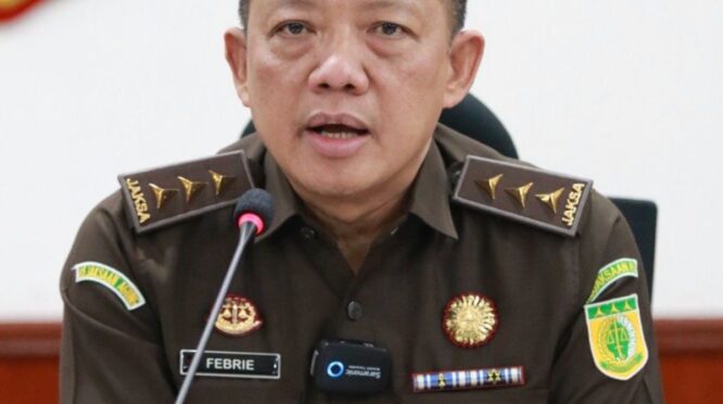 Jampidsus Febrie Adriansyah